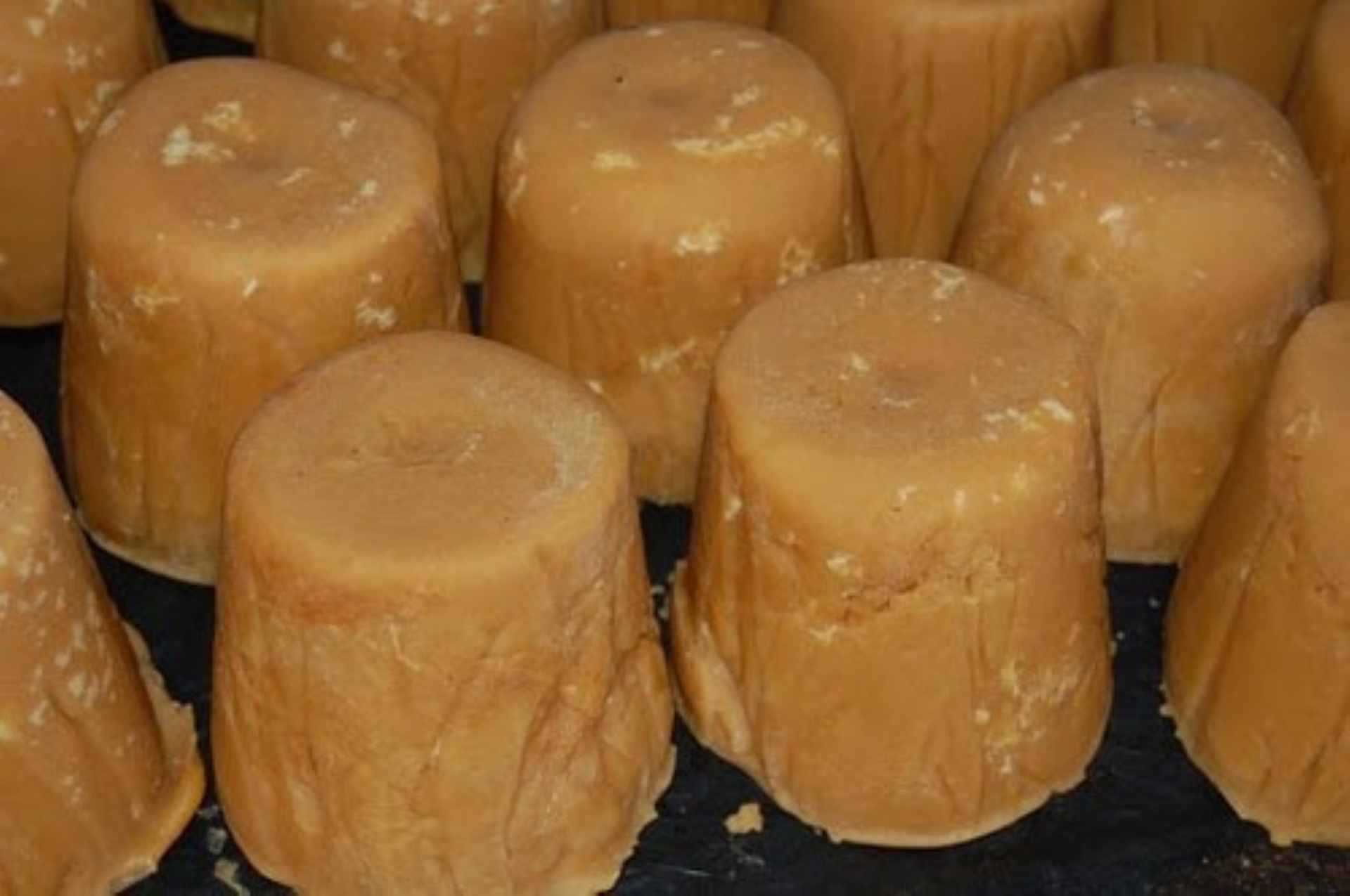 Gur - Jaggery